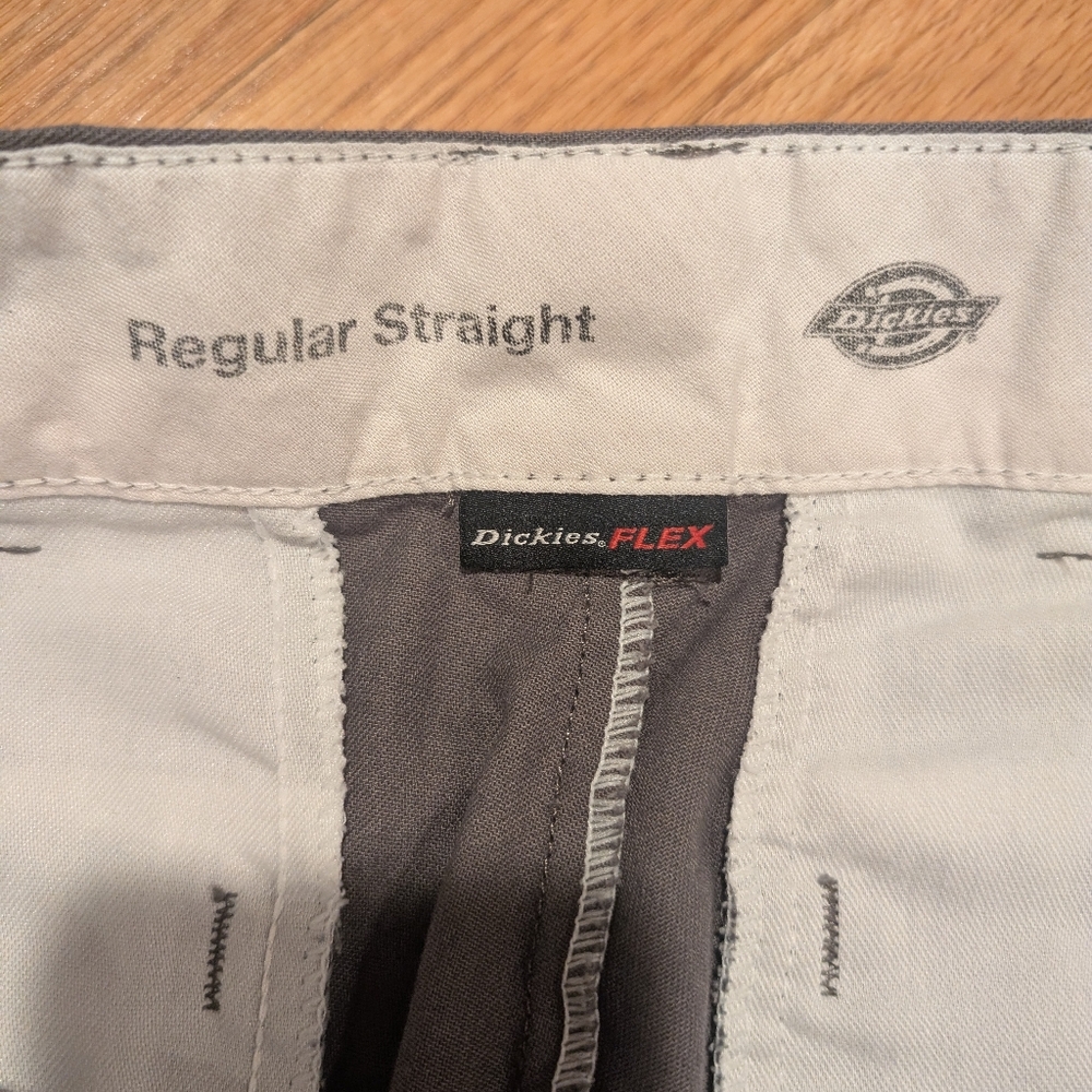 Dickie's Men's Gray Cargo Pants, 31x30 - Picture 2 of 7